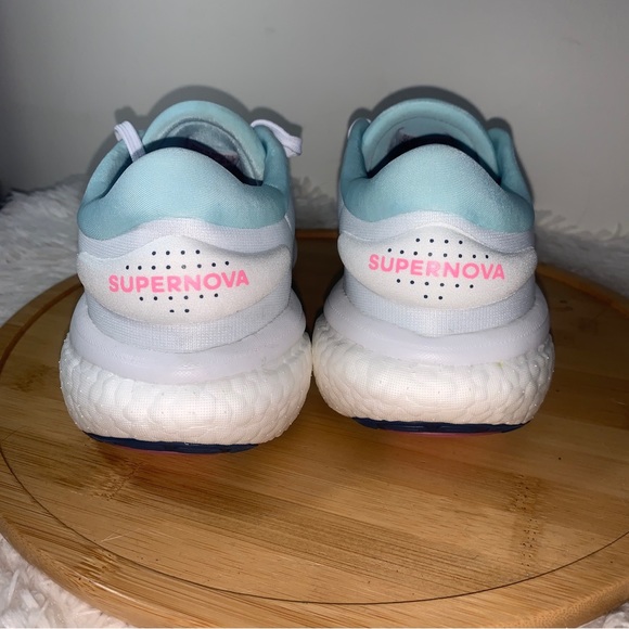 adidas Supernova Running Shoes Women’s Sz 11 White/Wonder Steel/Almost Blue - Picture 3 of 10